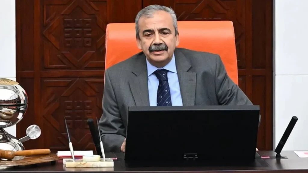 Çözüm Sürecinin Kilit İsmi Sırrı Süreyya Önder’e Veda!